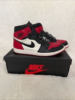 Nike Air Jordan 1 High-Top Sneakers - Red Black White